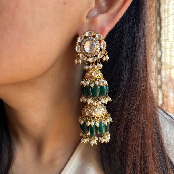 Iffat Kundan Jhumkas